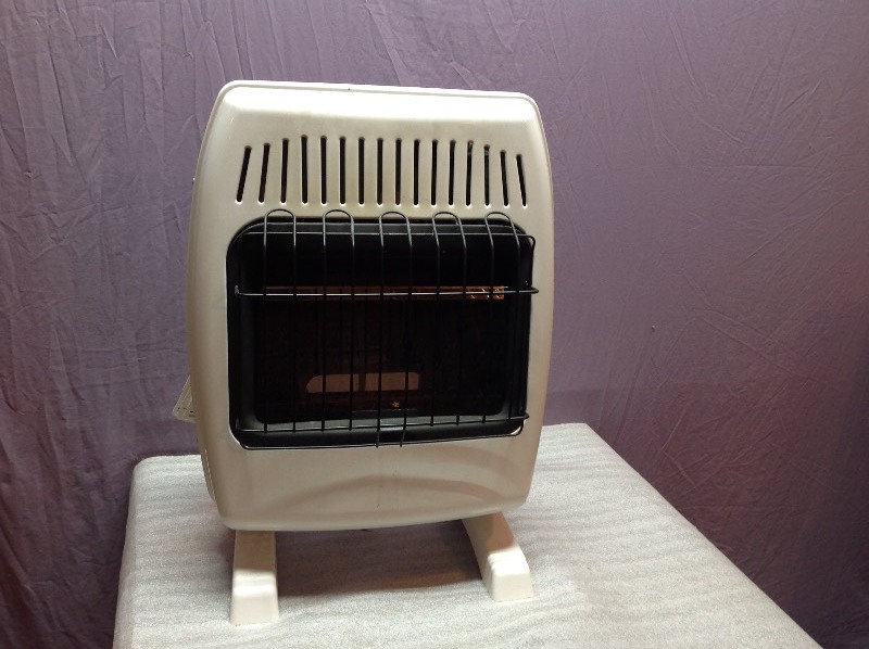 lot 75 image: Heater