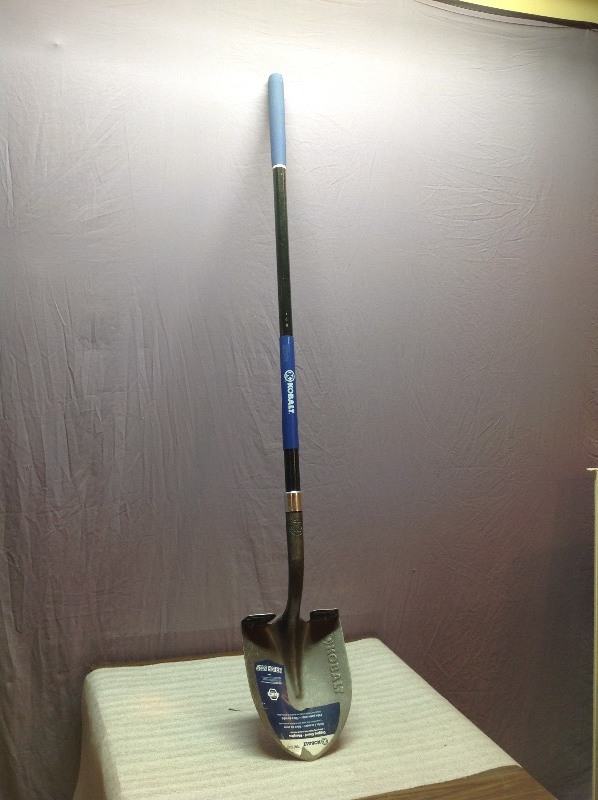 lot 86 image: Kobalt Digging Shovel
