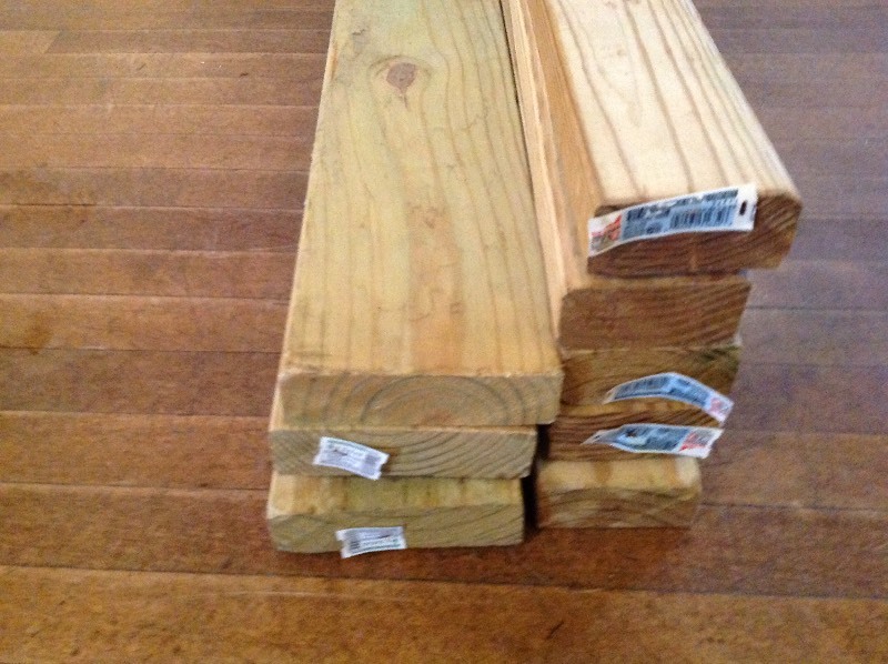 lot 106 image: Green Treated 2 x 4 & 2 x 6