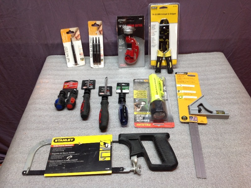 lot 127 image: New Tools