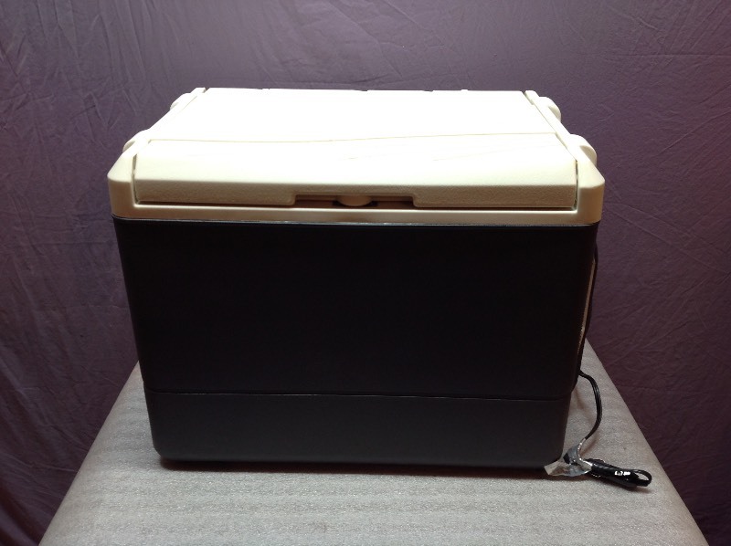 lot 146 image: Vehicle Cooler