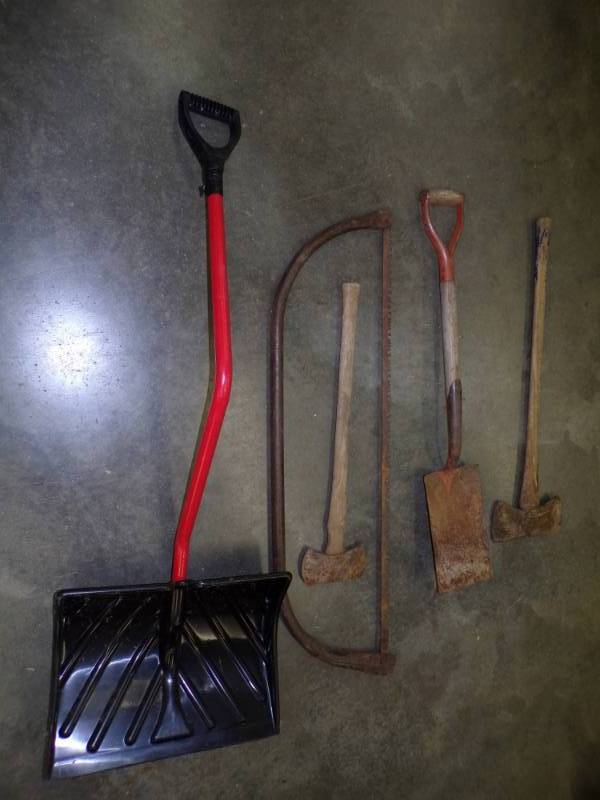 lot 29 image: Vintage Tools and Snow Shovel