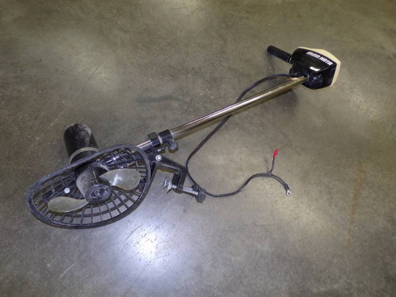 lot 35 image: Minn Kota 65 Trolling Motor