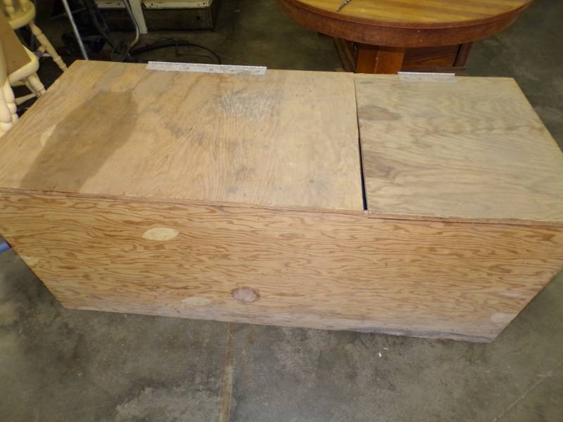 lot 43 image: Large Wood Crate with Vinyl Pieces