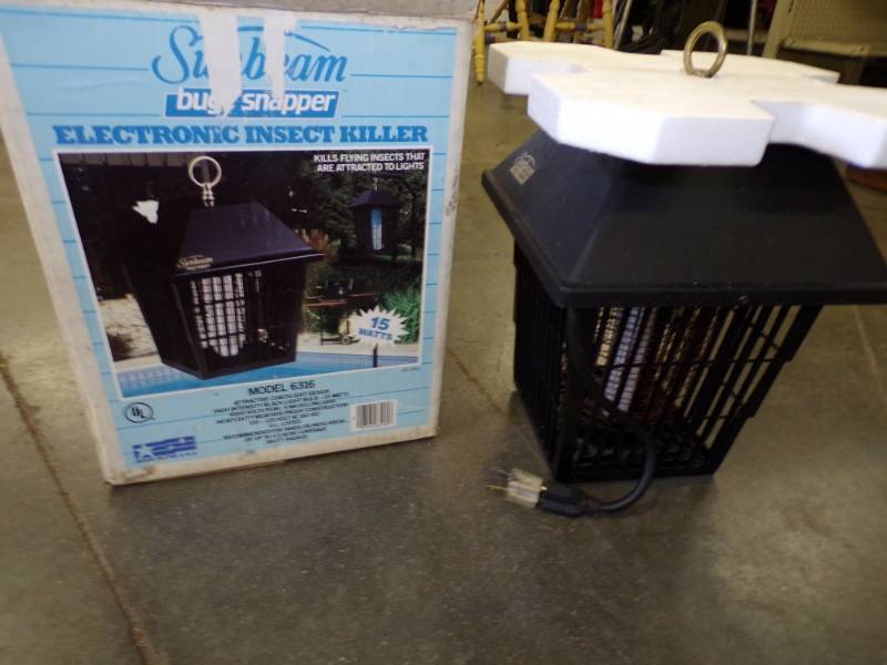 lot 56 image: Bug Zapper
