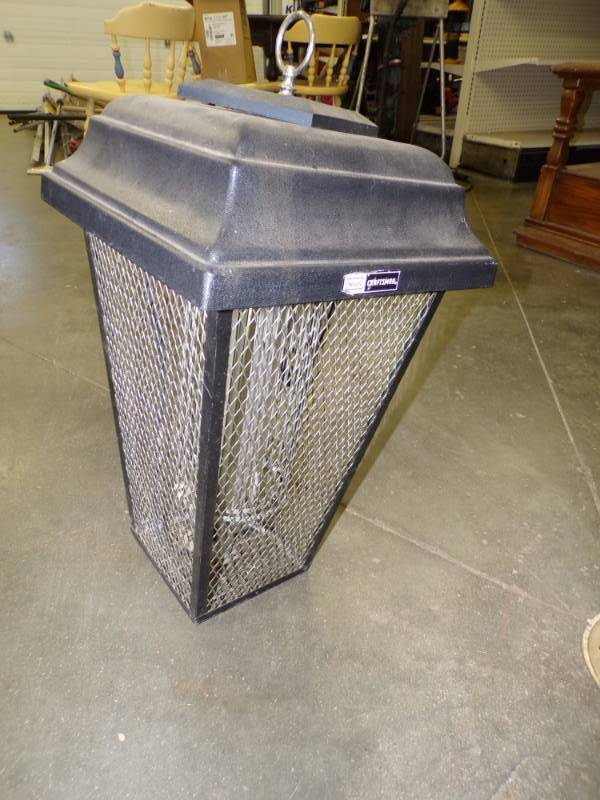 lot 58 image: Bug Zapper