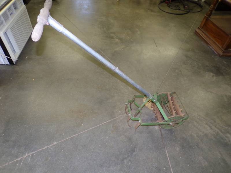 lot 73 image: Vintage Garden Tiller