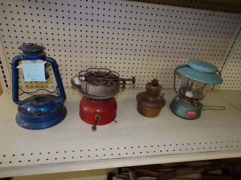 lot 145 image: 4 Vintage Lanterns