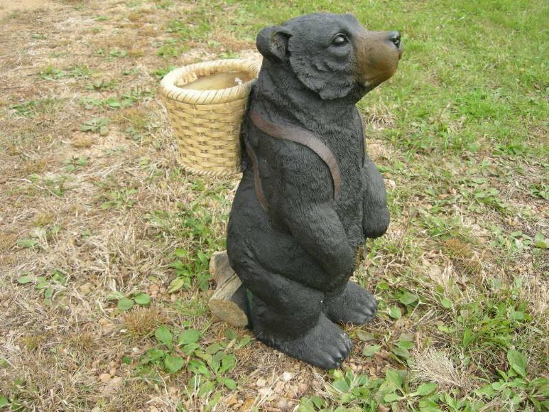 lot 3 image: Black Bear Carrying Basket Planter