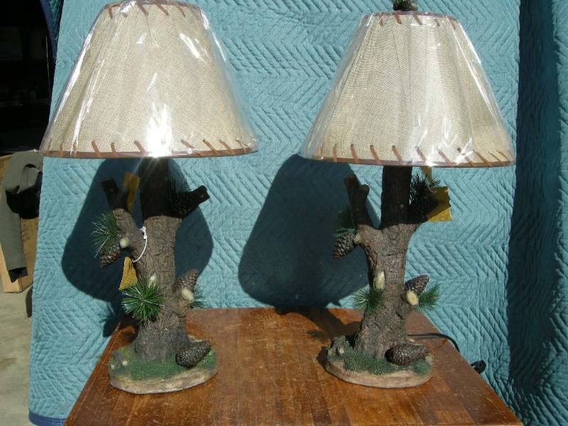 lot 37 image: Pair Pinecone Desk Lamps