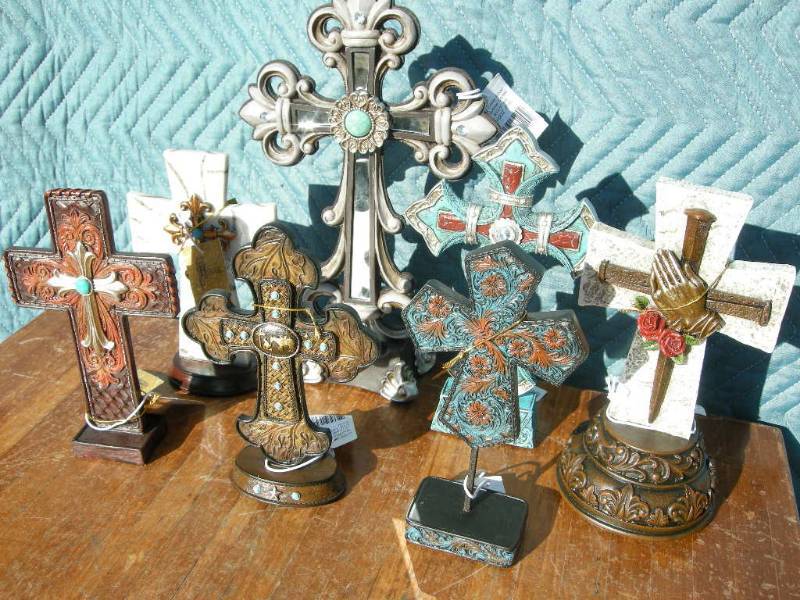 lot 57 image: 7 Western Look Standing Crosses