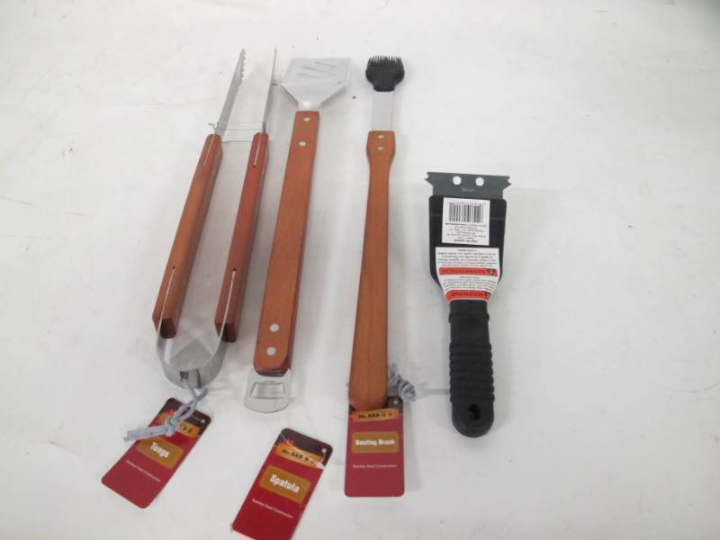 Master Griller Wood Set