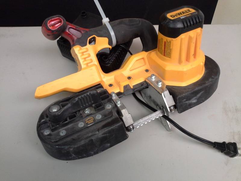 lot 139 image: DeWalt DCS371 20VDC Cordless Band Saw