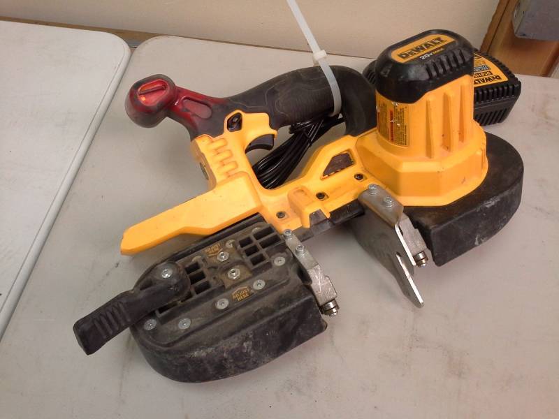 lot 148 image: DeWalt DCS371 20VDC Cordless Band Saw