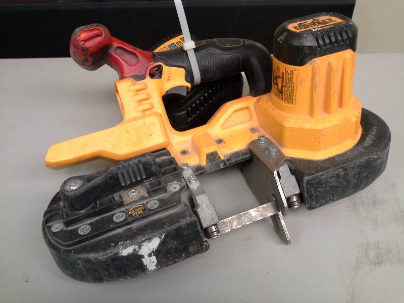 lot 150 image: DeWalt DCS371 20VDC Cordless Band Saw