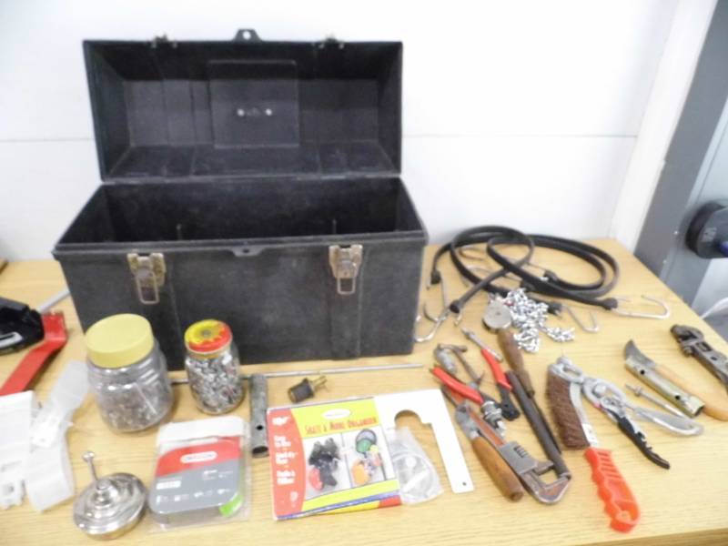 Toolbox w Tools