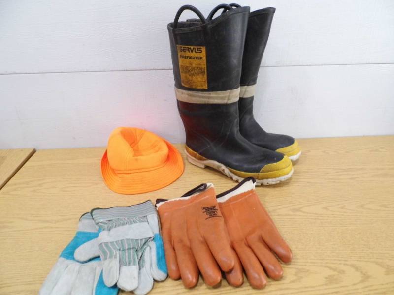 Firefighter Boots - Gloves Hat