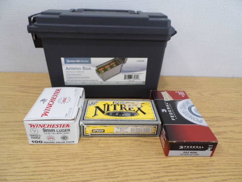 Ammo Box w Ammunition