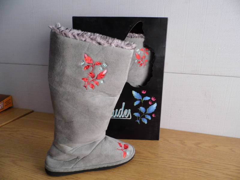 Ciccabella Boots . Slippers