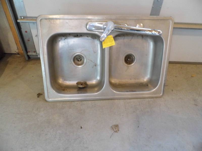 Stainless Steel Kitchen Sink