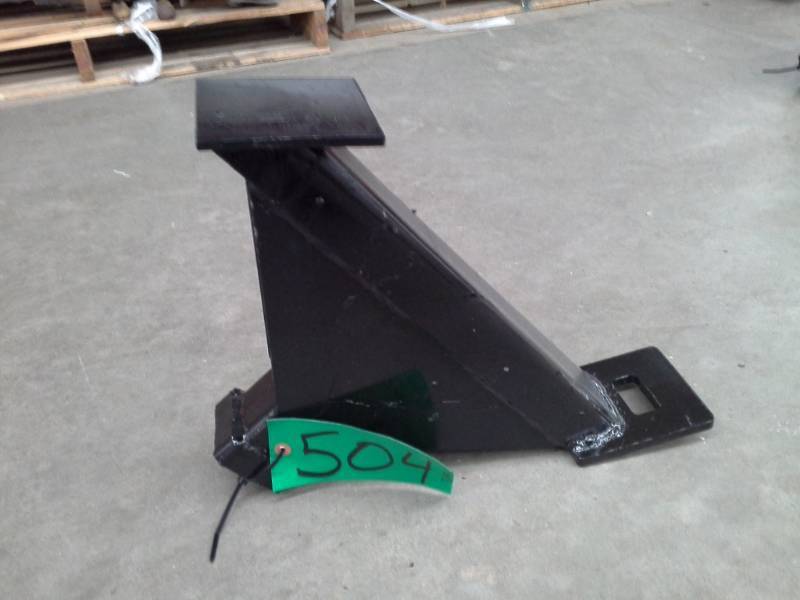 Receiver Hitch for Skid Steer Quick Attach