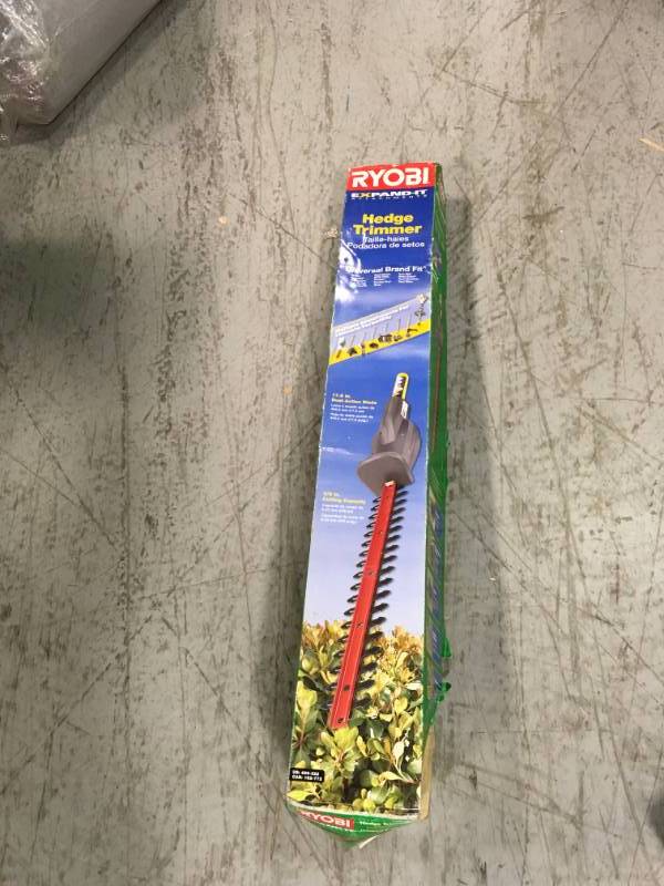 RYOBI Expand-It 17-12 in. Universal Hedge Trimmer Attachment