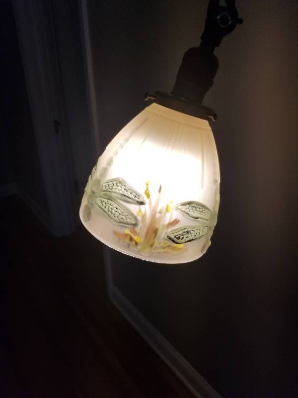 lot 12 image: Incredible Antique Lamp