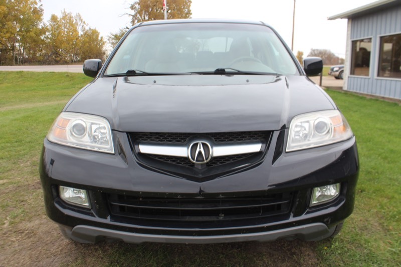 lot 4352 image: 2004 Acura MDX 4x4 - 126,858 Miles -