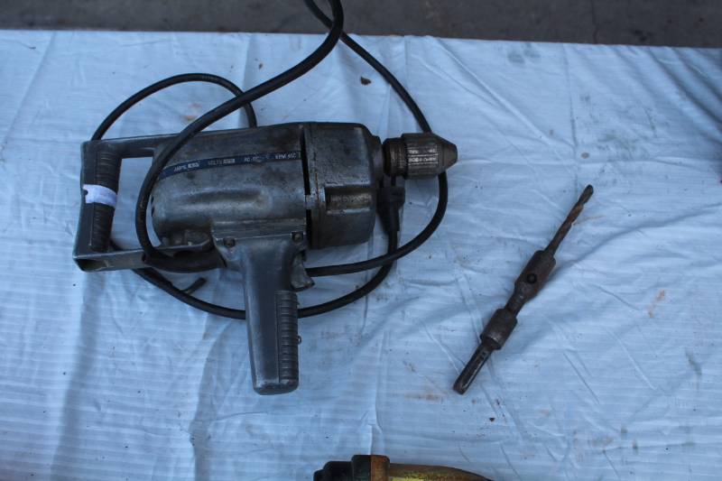 lot 250 image: Zephyr 12in. Corded Drill 500