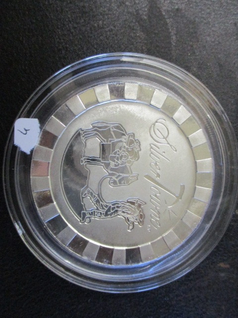 lot 6 image: Silvertown 5 oz .999 silver round