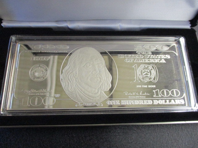 lot 13 image: Washington Mint 1997 4 oz Silver $100 US Franklin Federal Reserve Note wCOA. .999 Pure Silver