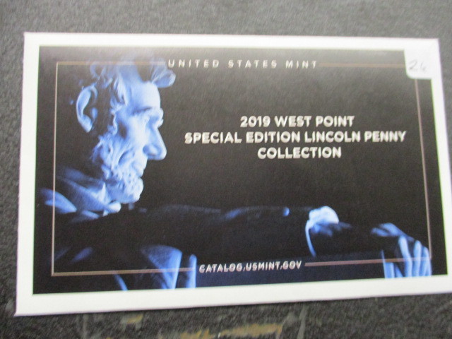 lot 26 image: 2019-W Lincoln Penny Special Mint. Uncirculated with Special Envelope