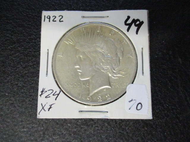 lot 70 image: 1922 XF Peace Silver Dollar