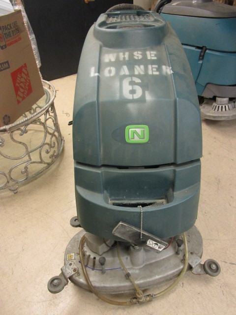 NOBLES FLOOR SCRUBBER FOR PARTS