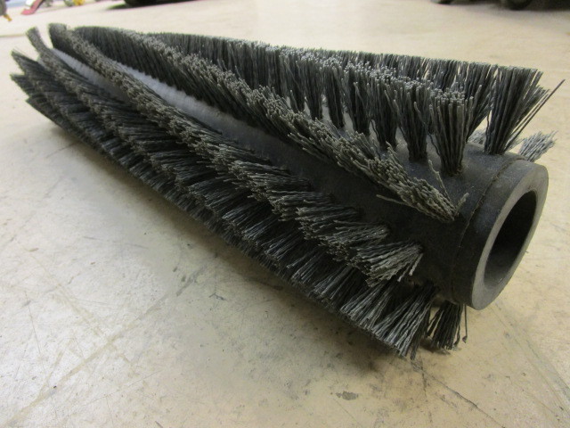 NILFISK FLOOR SWEEPER 28 180 GRIT BRUSH