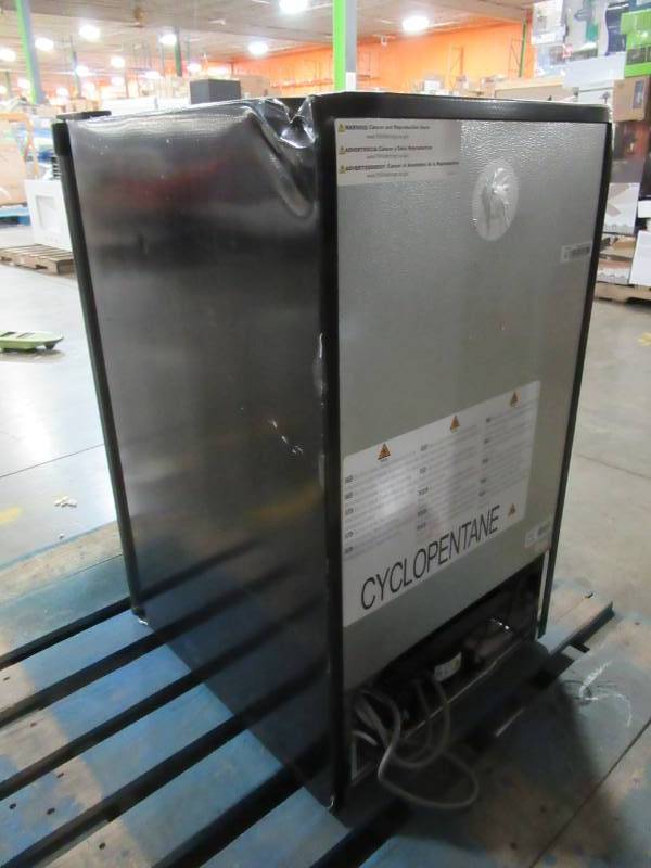 lot 133 image: Frigidaire 4.4-cu ft Freestanding Mini Fridge, FFPA4422UM. Small Dent in Upper RH back Corner.