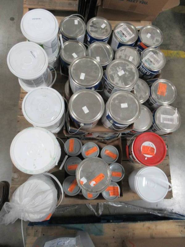lot 224 image: MIXED WHOLESALE PALLET OF MISCELLANEOUS BUILDING MATERIALS FROM RETAIL STORE REMODEL - ROOF AND WALL PATCH COMPOUNDS AND MORE