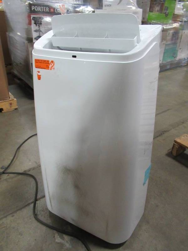 lot 314 image: CCH YPS3-14H 14,000-BTU 4 in 1 All Season Portable Air Conditioner, Heater, Fan and Dehumidifier with Remote Control - Scratched