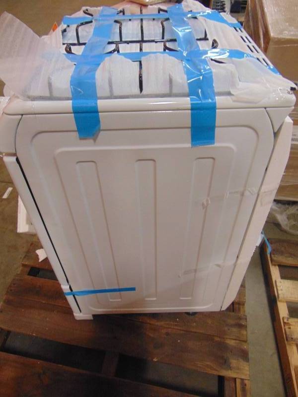 lot 91 image: Summit Appliance 24 in. 2.9 cu. ft. Gas Range in White RG244WS