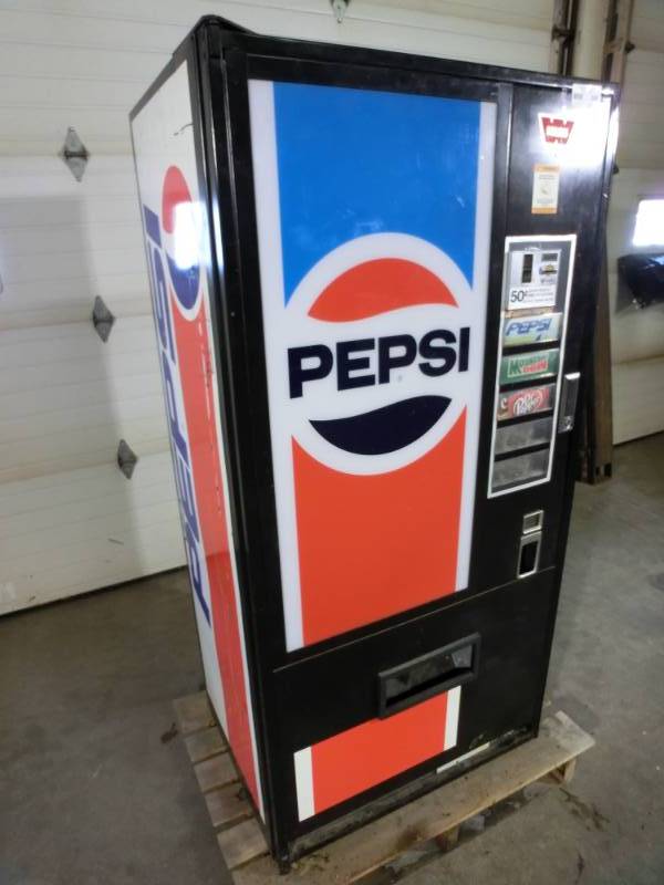 lot 300 image: Pepsi pop machine