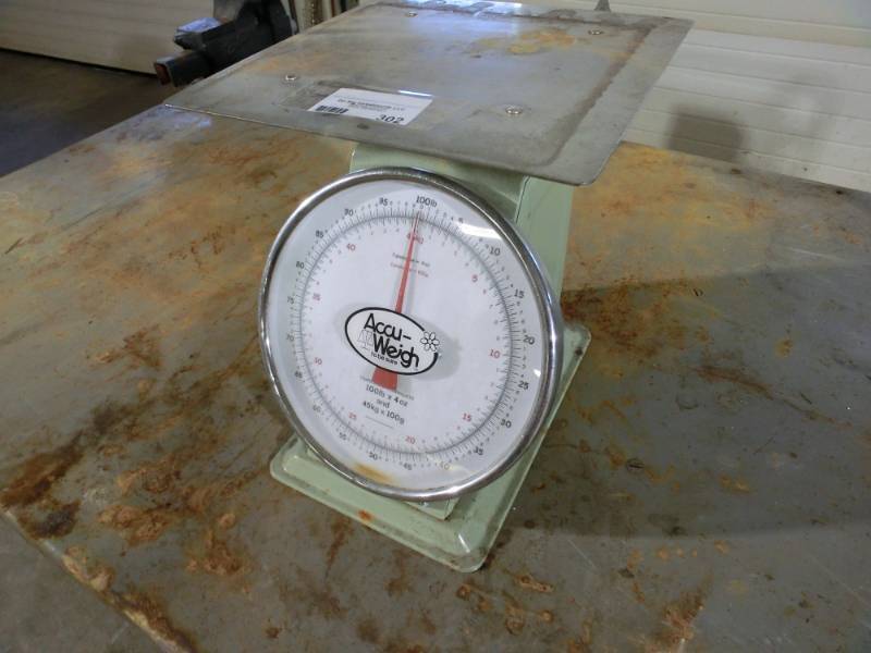 lot 302 image: Accu-weigh scale