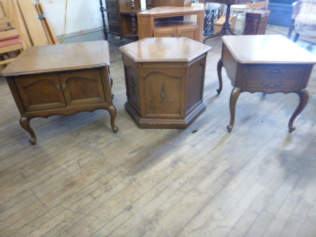lot 12 image: 3 End Tables