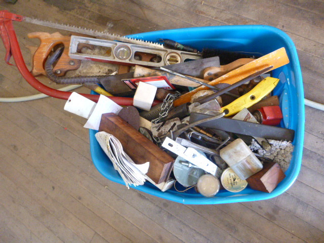 lot 28 image: Tote Full of ToolsHardware