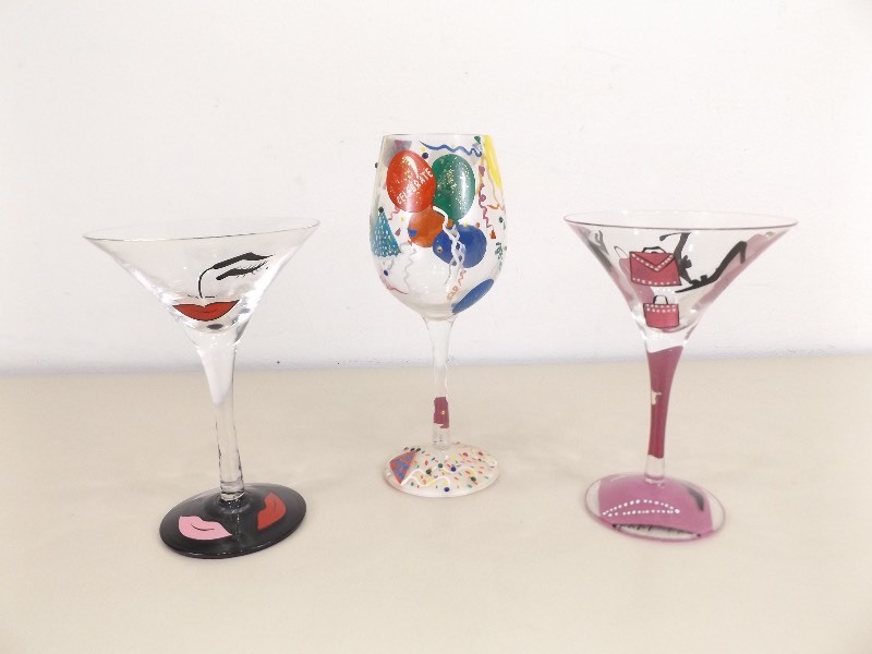lot 8 image: 3 Collectible Lolita Girls Night Out Beverage Glasses