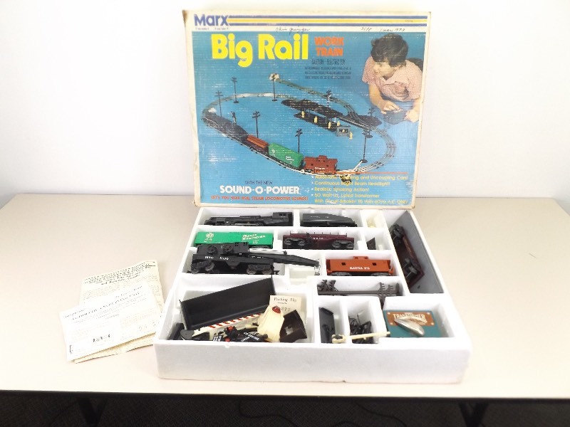 lot 13 image: Vintage Marx Big Rail Work Train