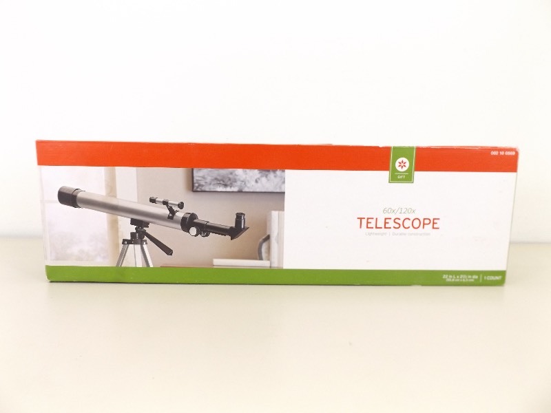 lot 15 image: New in the Box 60x120x Telescope