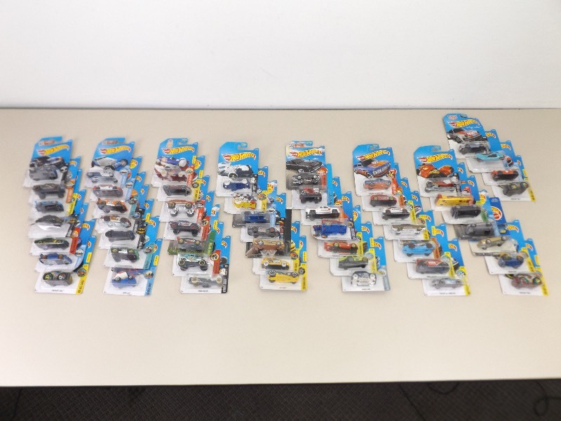 lot 17 image: Lot of 53 Carded Hot Wheels Die Cast Cars
