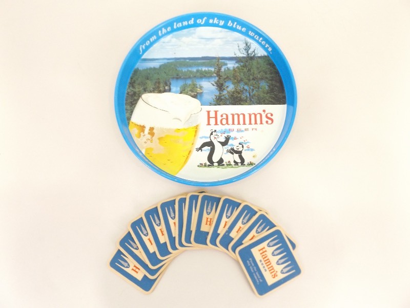 lot 36 image: Vintage Hamms Beer Tray and Coasters