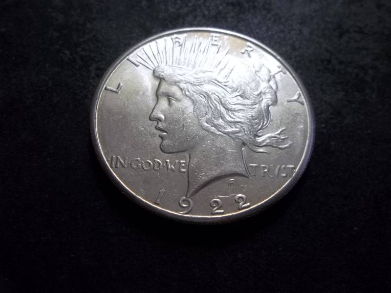 1922 S  Silver Peace Dollar