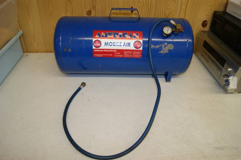 lot 32 image: Mobile Air Tank